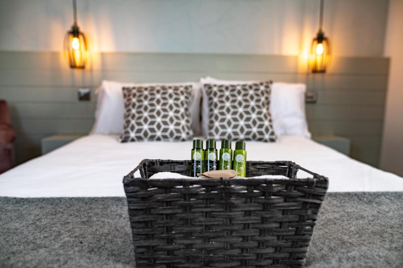 Nitehouse Apartment เรดดิ้ง ภายนอก รูปภาพ