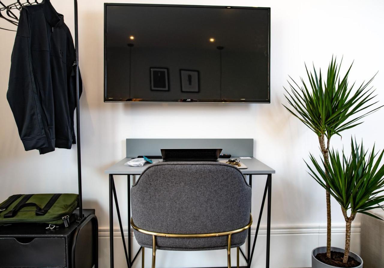 Nitehouse Apartment เรดดิ้ง ภายนอก รูปภาพ