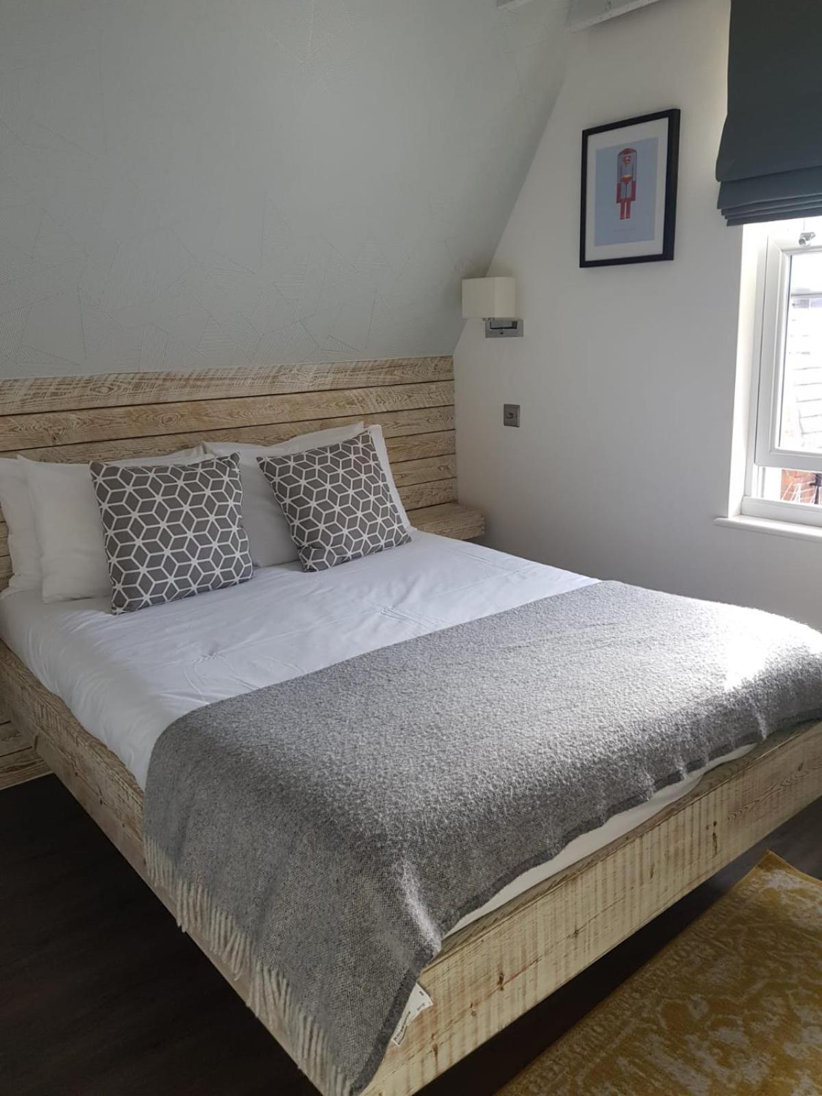Nitehouse Apartment เรดดิ้ง ห้อง รูปภาพ